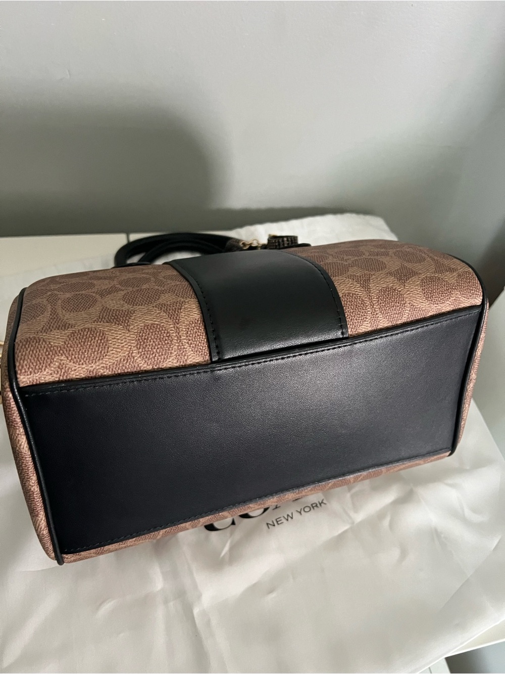Coach Rowan Satchel - Picture 9 of 10